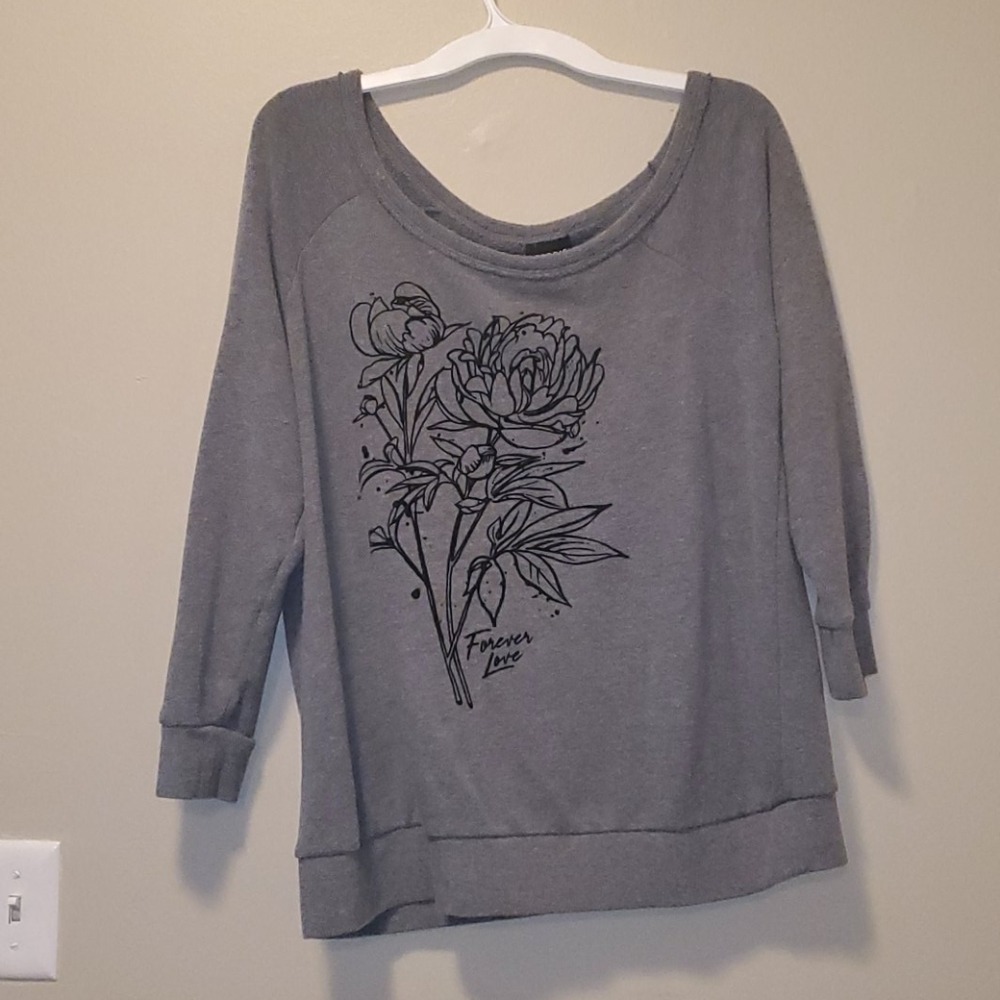 Torrid Grey Flower Sweatshirt 2x
